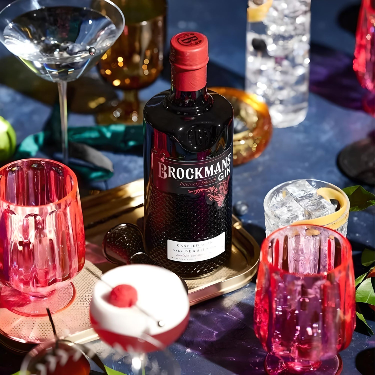 Brockmans Intensely Gin  Negroni Glas