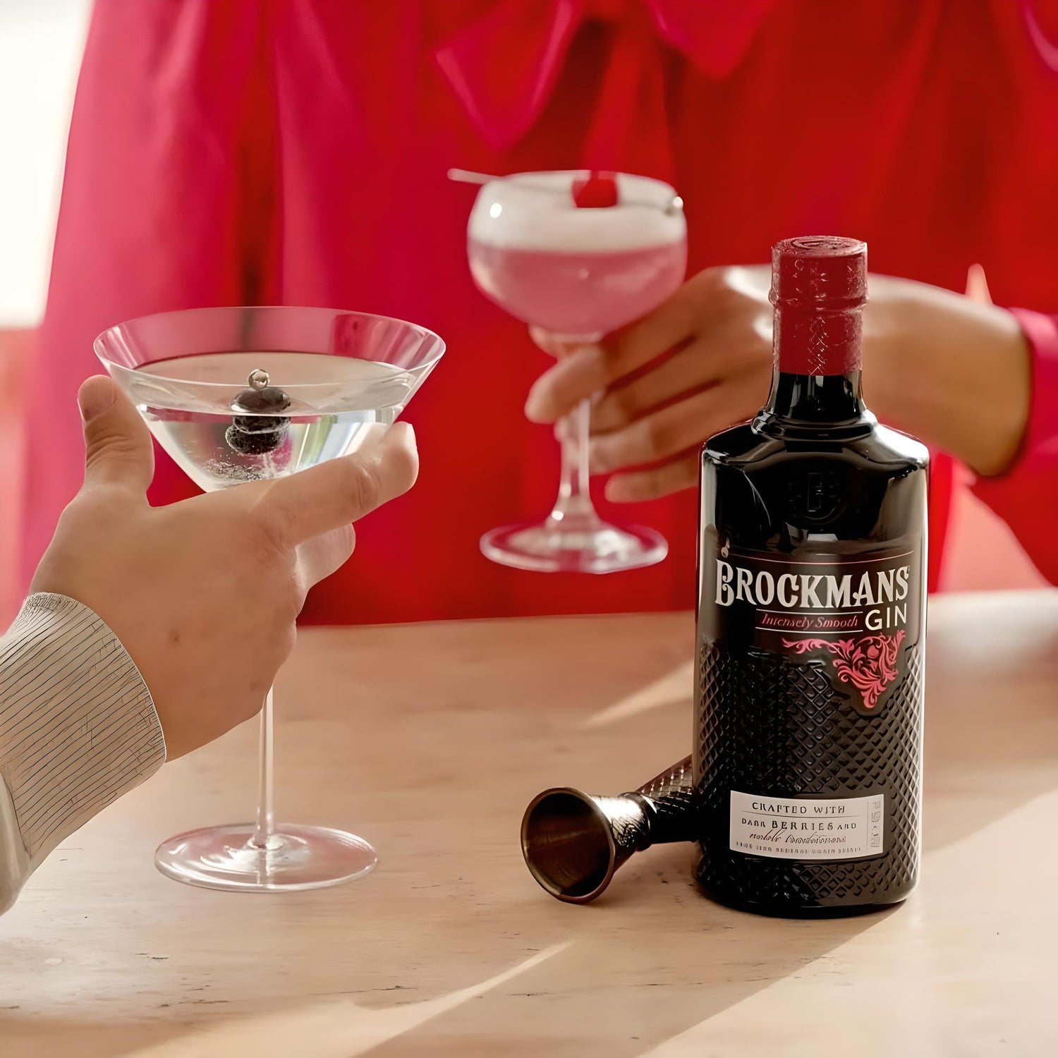 Brockmans Intensely Gin  Negroni Glas