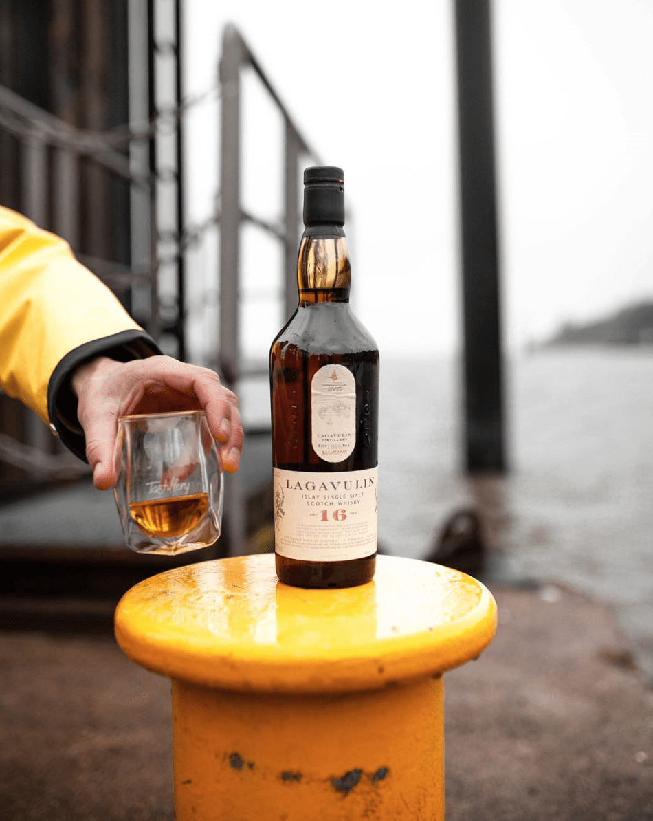 Lagavulin 16