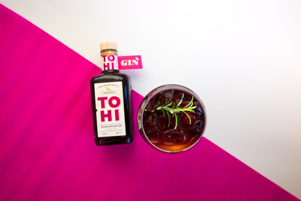TOHI Aronia Infused Gin