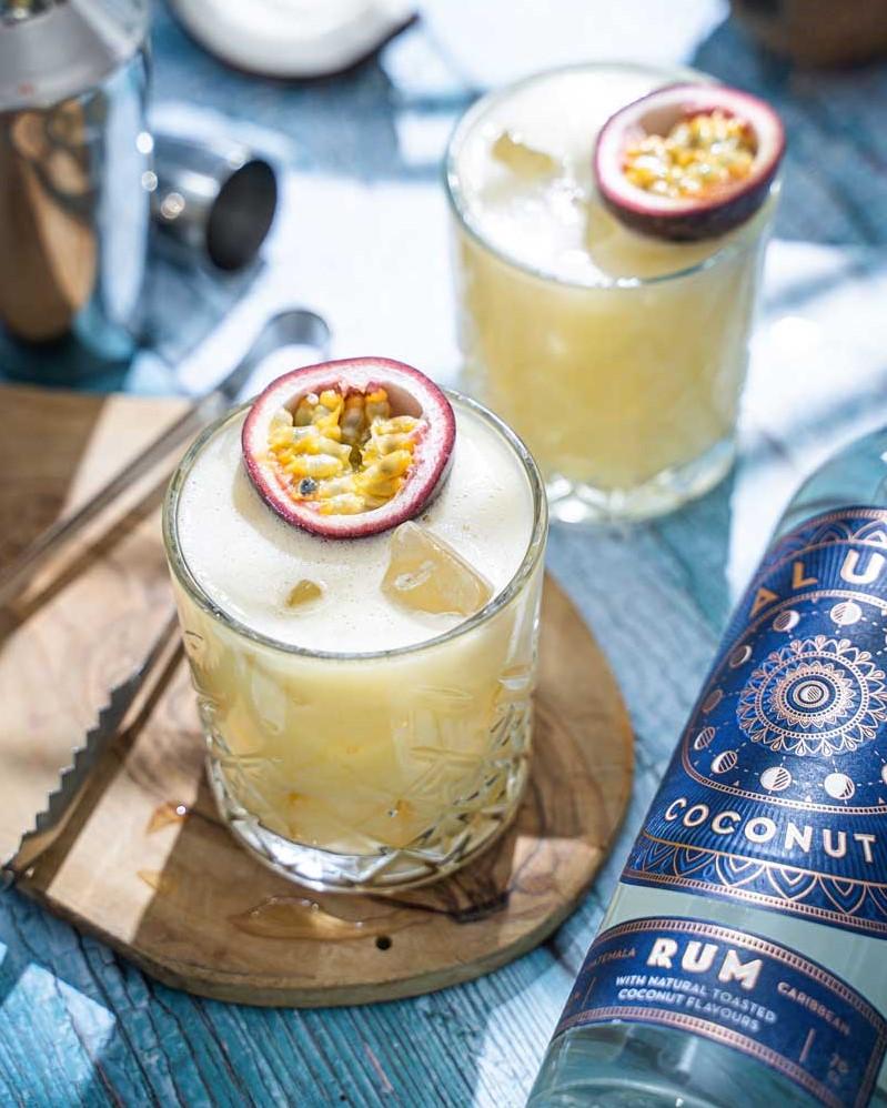 Aluna Coconut Rum