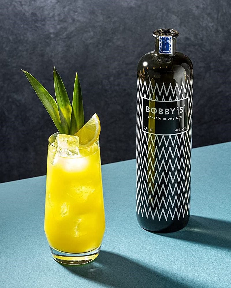 Bobby's Gin inkl. Glas in Geschenkverpackung